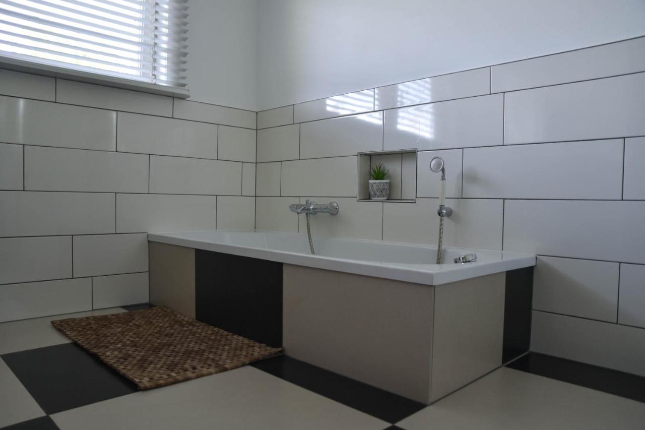 Spacious Comfort Villa Vera With Hottub Zeewolde Exterior foto